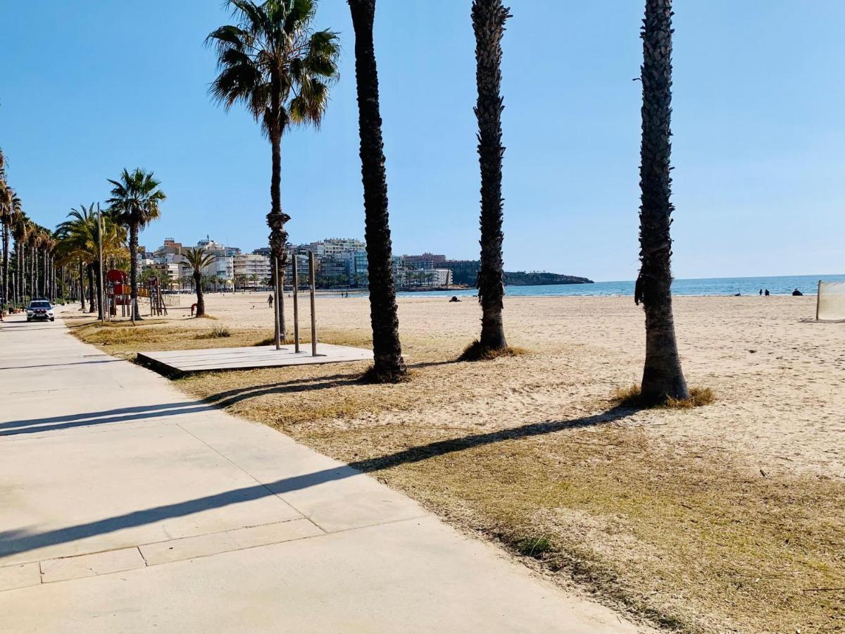 Book Ibiza Salou Apartman Kültér fotó